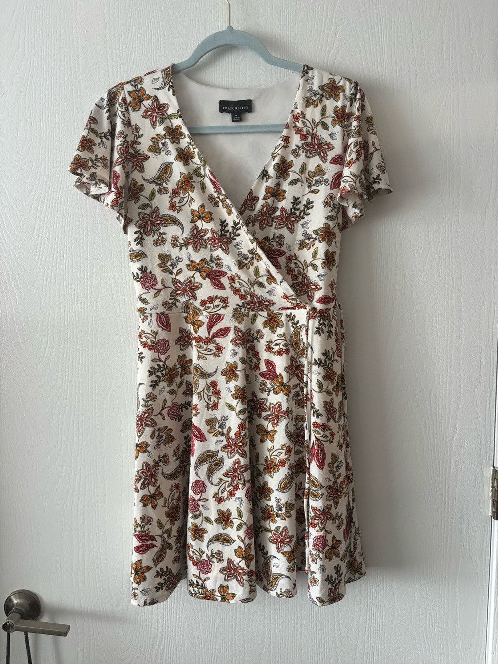 Flowy Floral Wrap Mini Dress in White with Red and Gold Accents